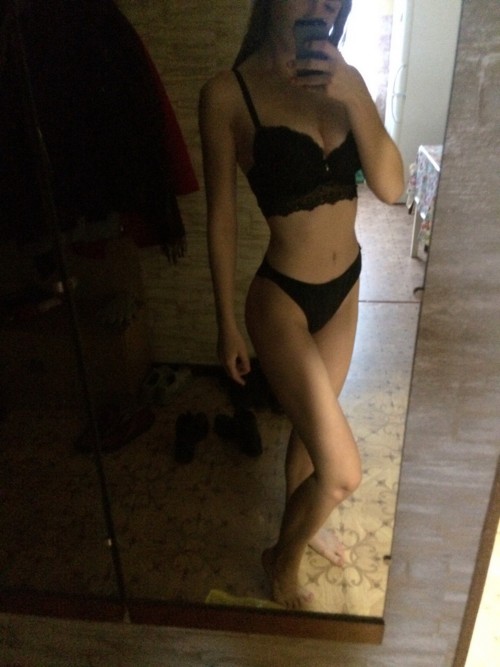 (19)